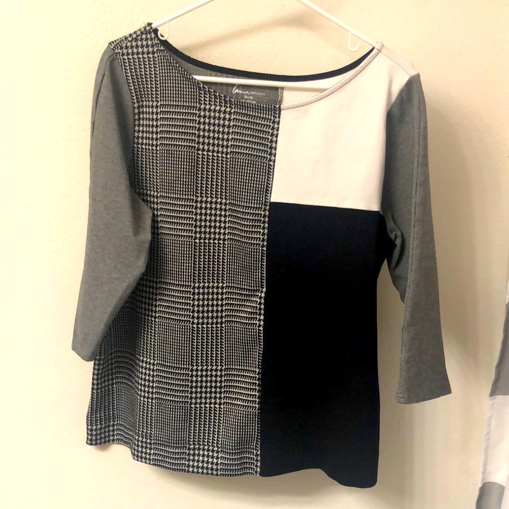 Lane Bryant Color Blocked Top Size 14/16